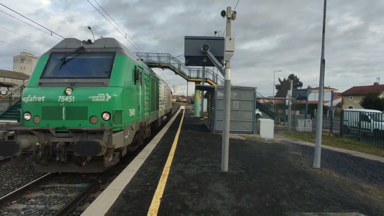 bb 75451 hlp en gare de Gerzat.