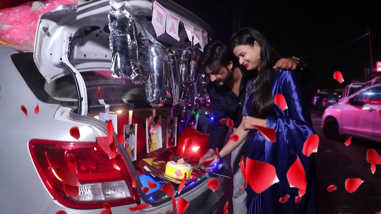 Awesome birthday surprise For Wife in the car 🚗  //birthday decorations  in car 😘surprise decor
