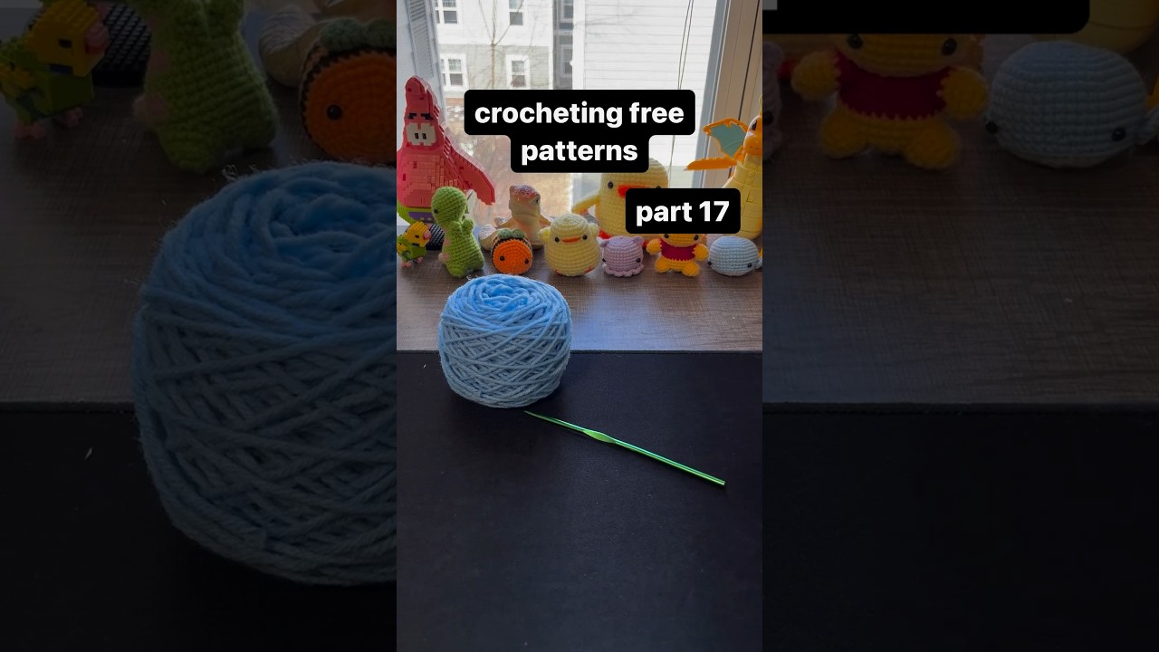 Come crochet a blueberry with me!! #crochet #amigurumi #blueberry #fyp
