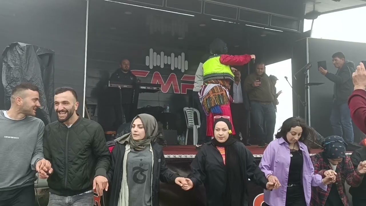 Yeşim civelek Gümüşhane Torul Kirazlık Koryana yayla şenliği 2023