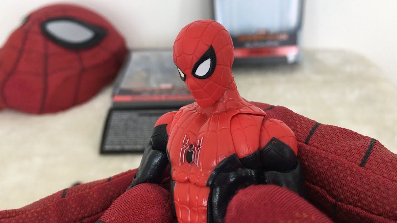 Spiderman Far From Home Unboxing Hasbro Marvel Legends Spiderman Far From Home