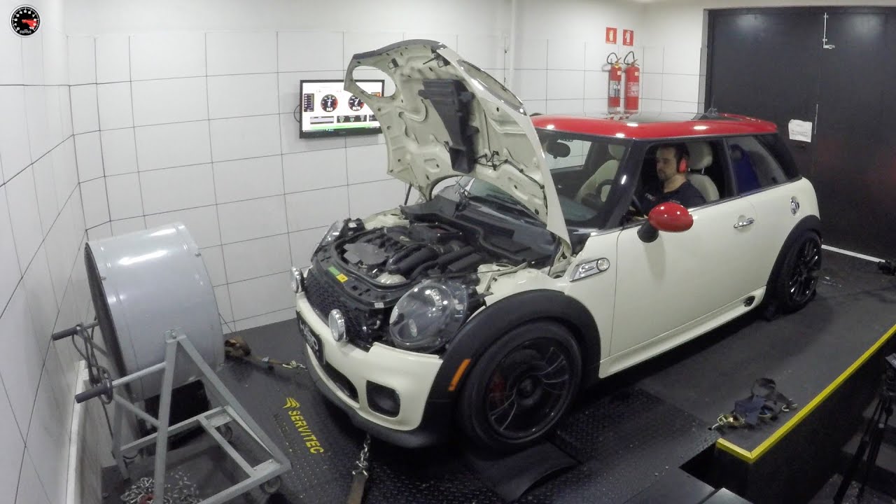 Mini John Cooper Works mexido encara o dinamômetro [Ranking Preparados FULLPOWER]