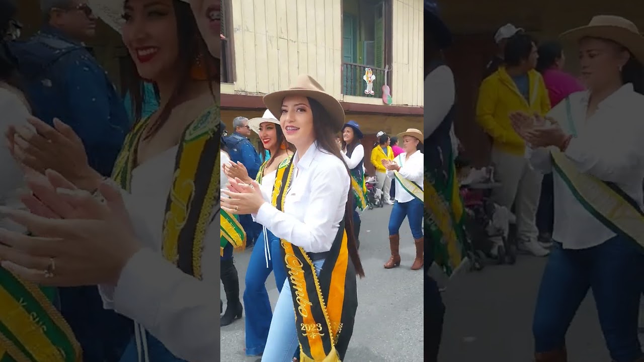 desfile por los carnavales en Chimbo 2024