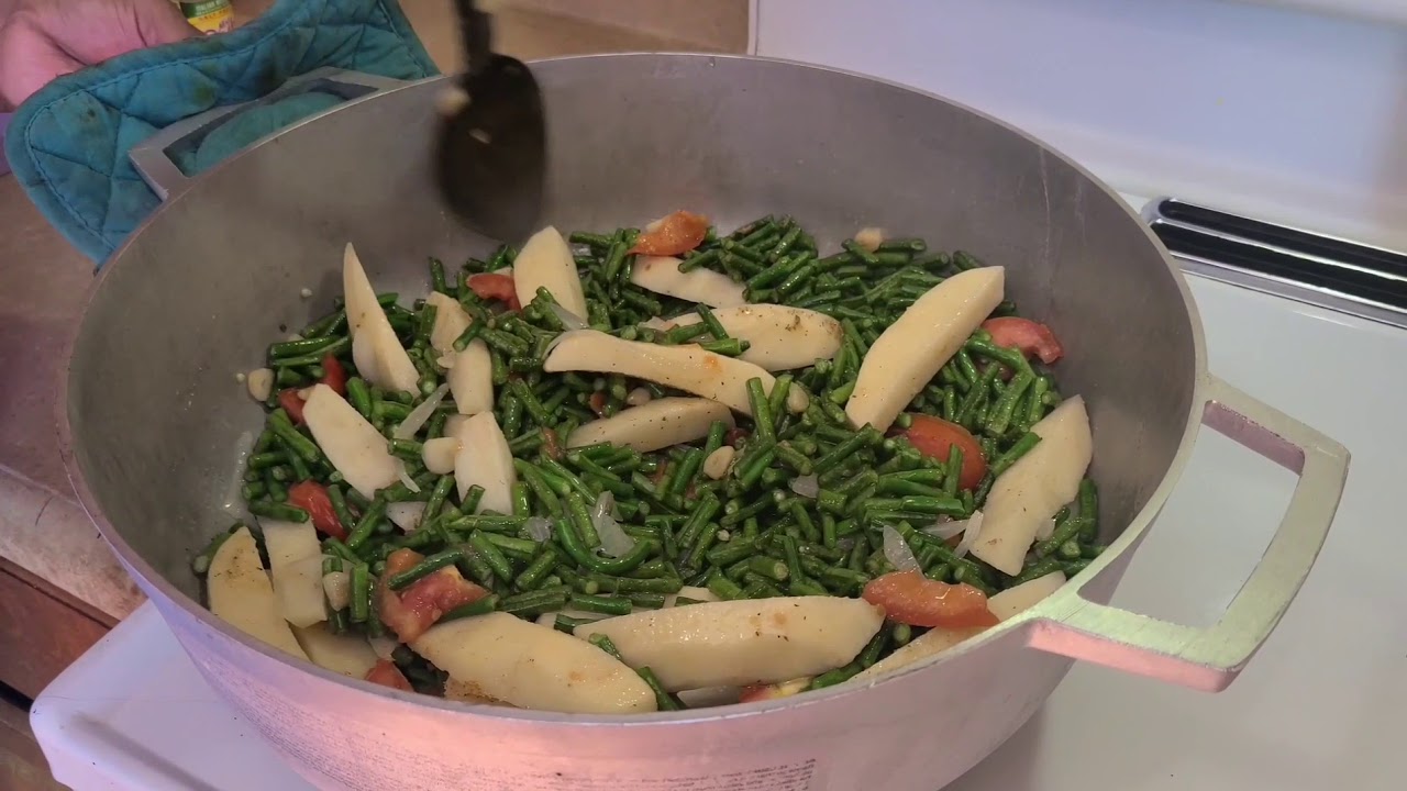 How to make fry bora with chicken *guyanese style*