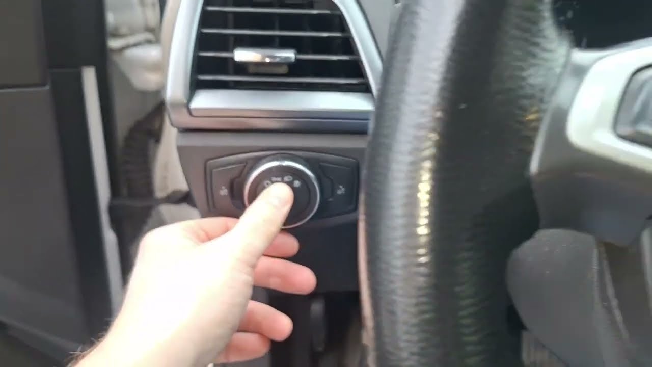 Как включить фары на Ford Fusion 2013-2020 годов выпуска?