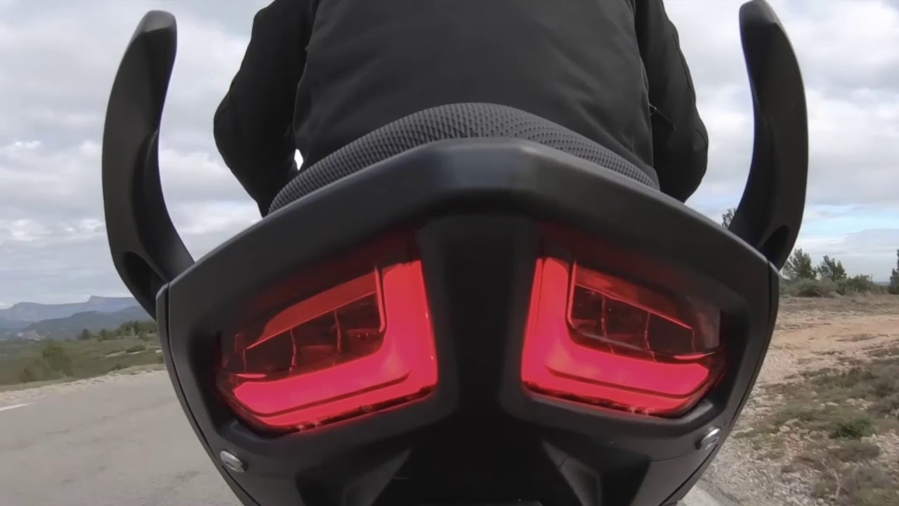 Voge - Vid&eacute;o officielle 500 R (Moto Permis A2)