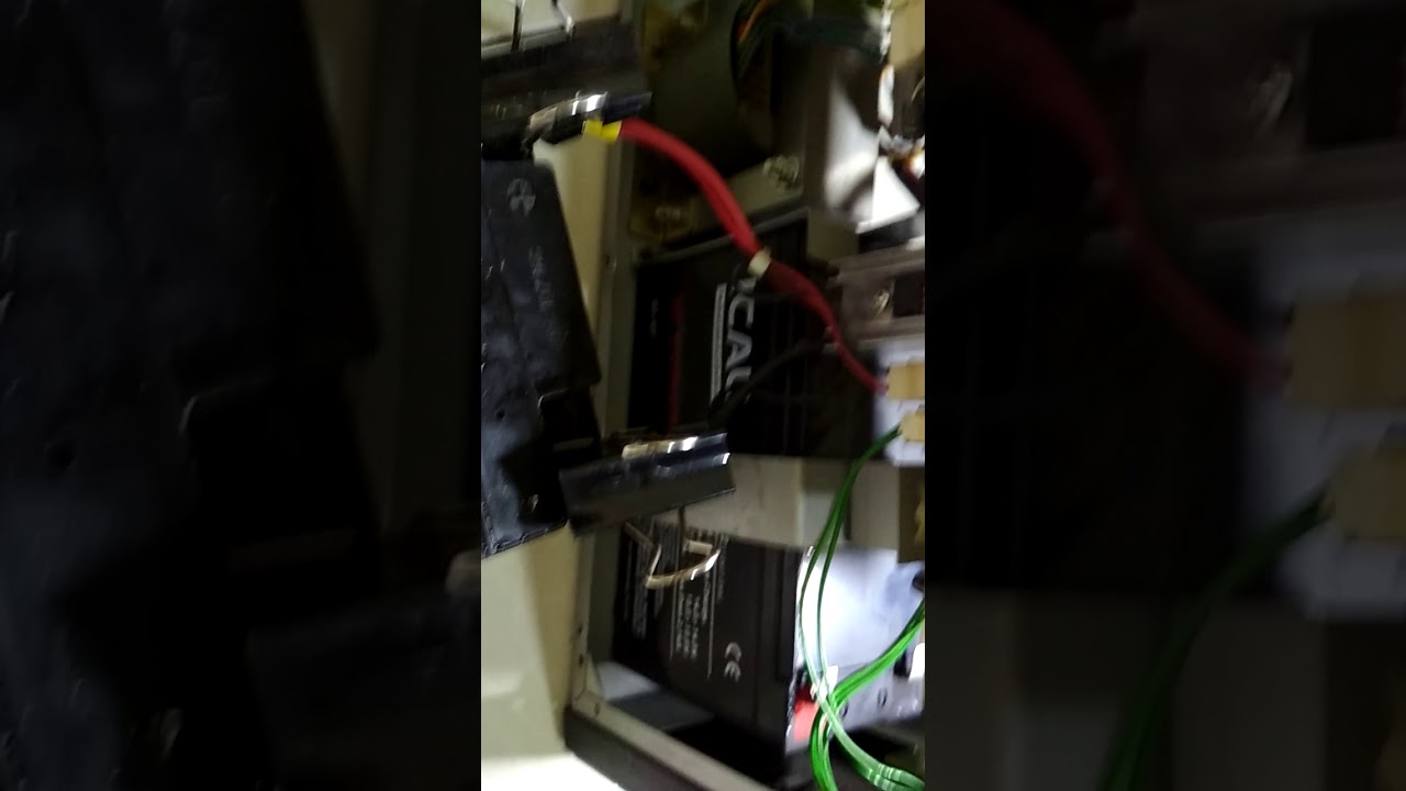 UPS Ica Ce600 berbunyi terus dan tidak kuat backup