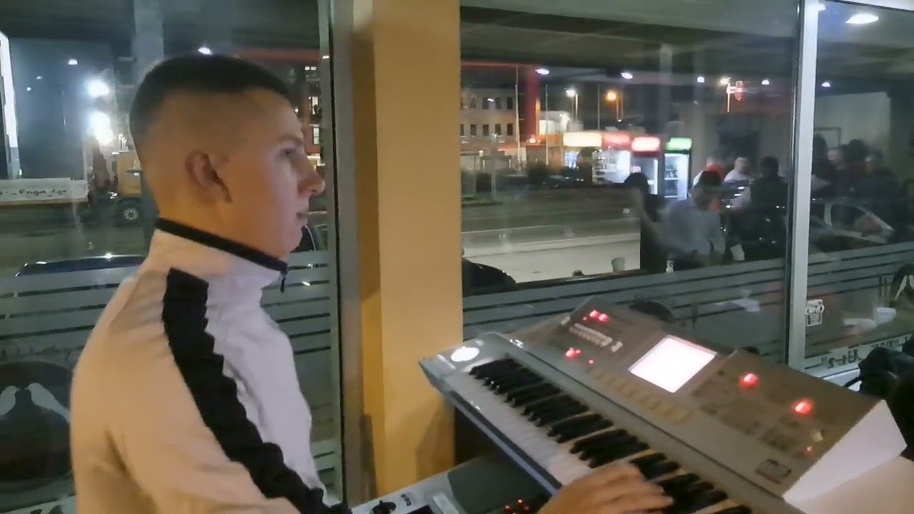 Benjo pjeva za vesele SALKOVICE i ostale goste