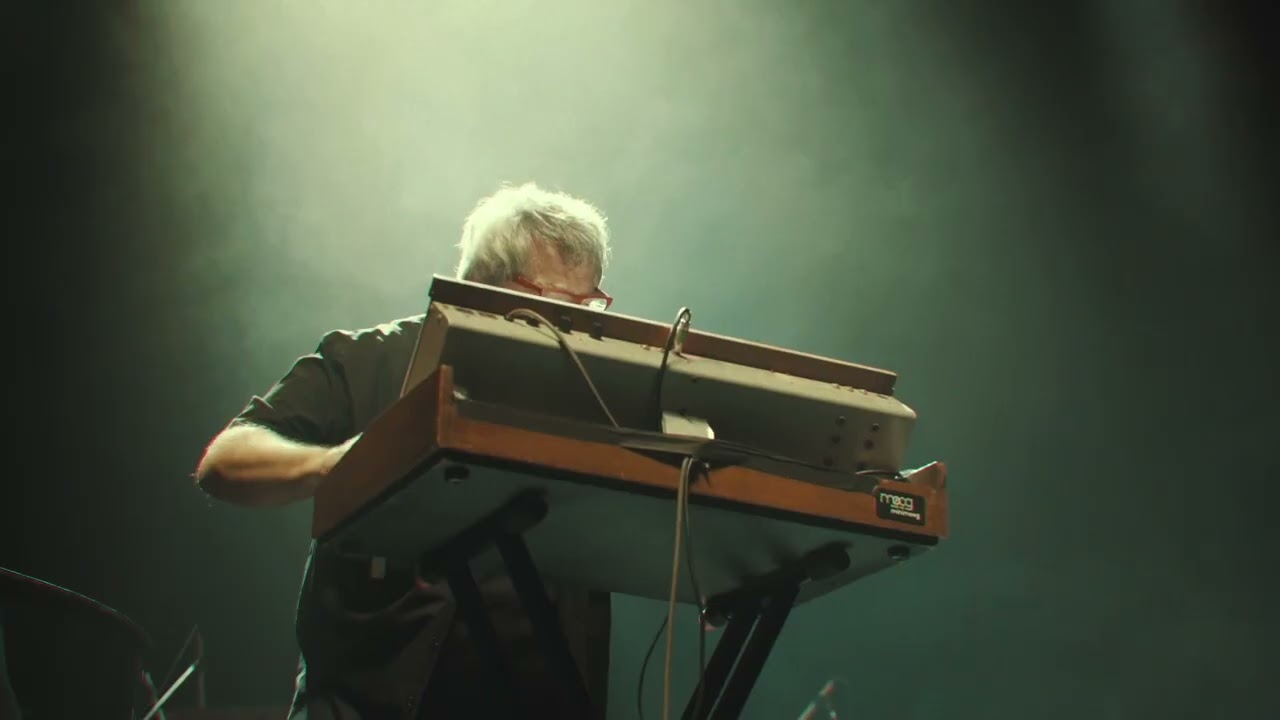 Piazzolla Electronico x Nico Sorin @TeatroColiseoBA  - MICHELANGELO 70 ft. LITO VITALE