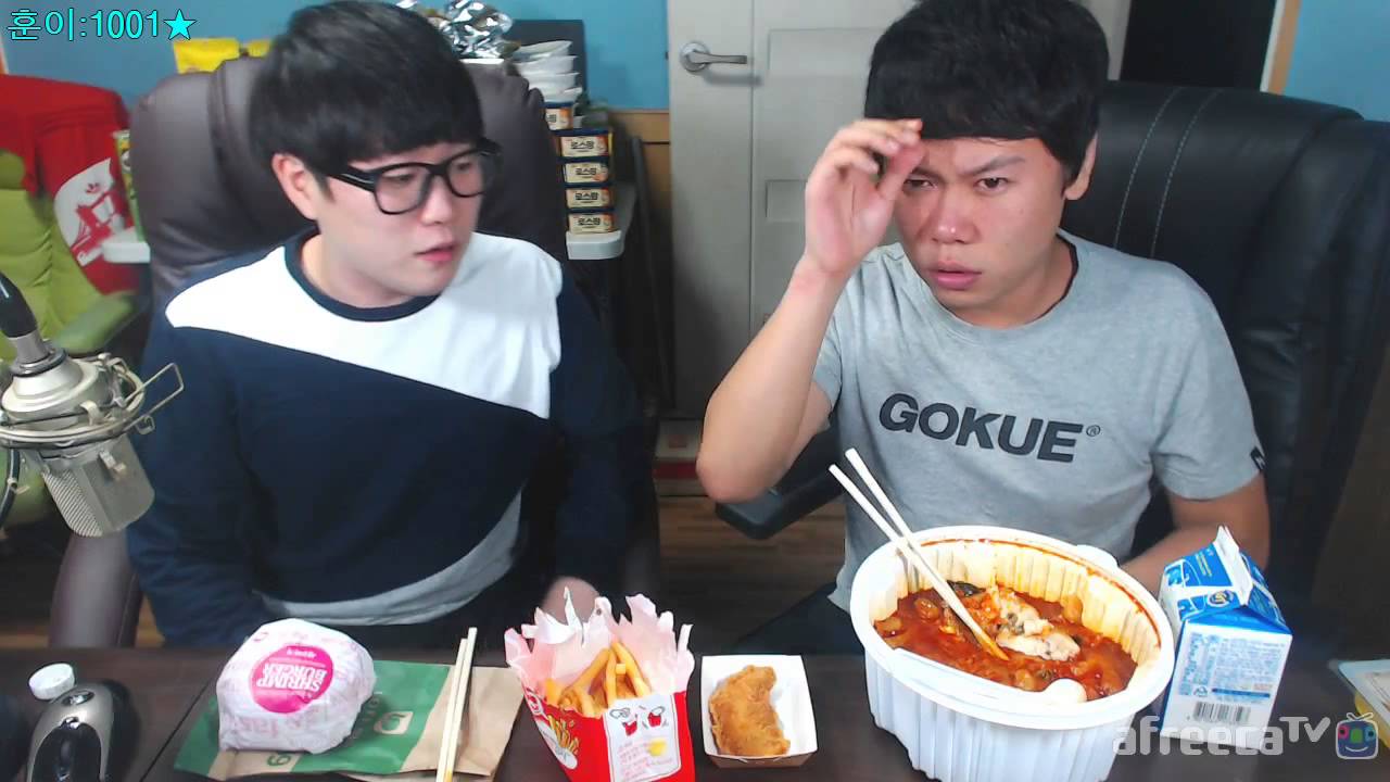 몽키BJ(갑과을먹방!롯데리아 햄버거+엽기떡볶이매운맛 ㅠㅠ)