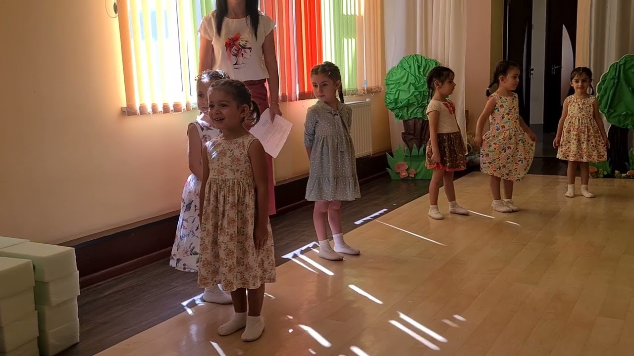 Ընկերություն 👭🧑‍🤝‍🧑👫👬