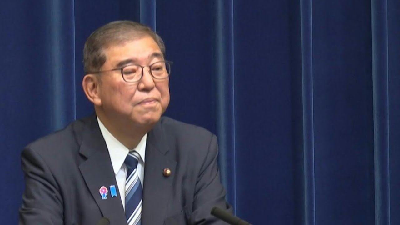 Primeiro-ministro japon&ecirc;s anuncia sua ren&uacute;ncia | AFP