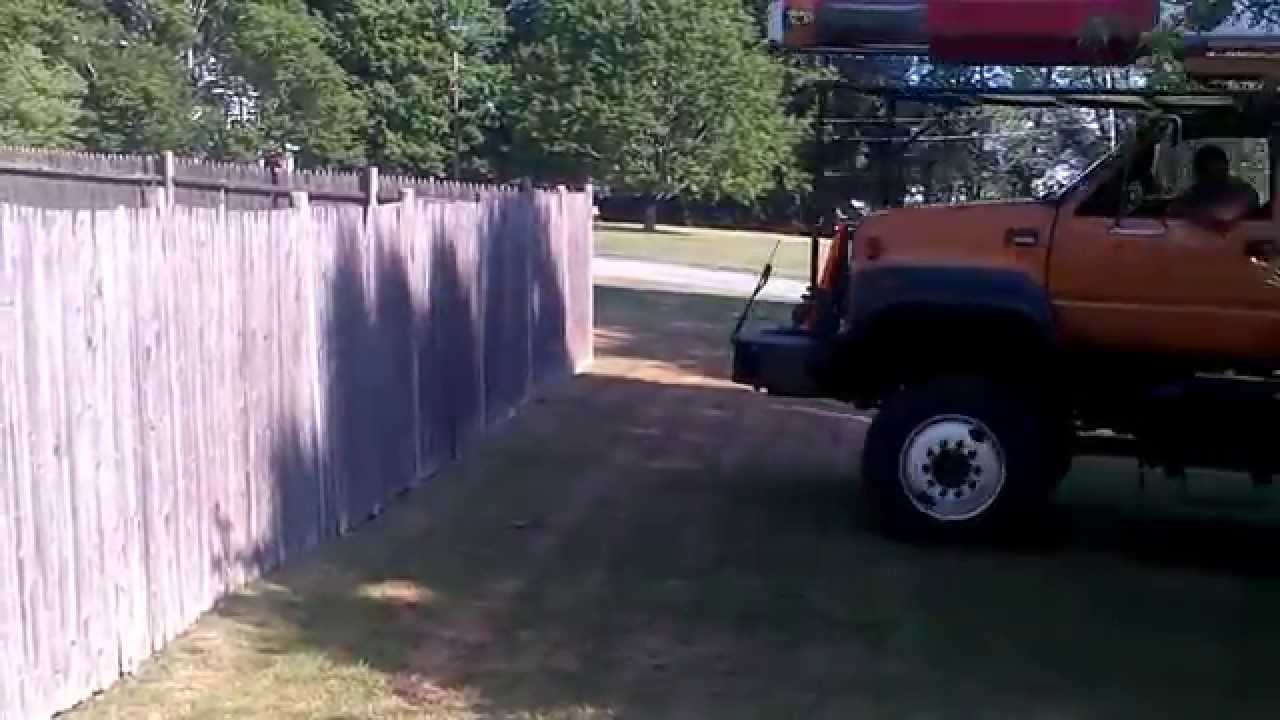 yard crashers