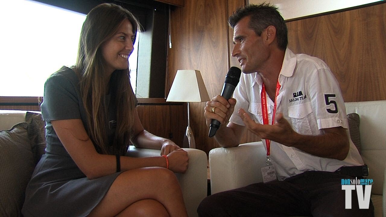 Fairline Italia - Targa 50 (Salone Nautico di Genova 2013)