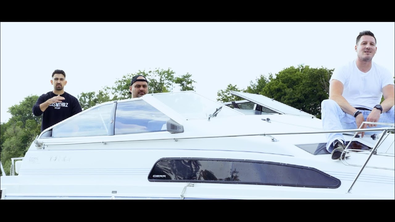 AZZIS MIT HERZ - FFMSGE (Official Video) #frankfurt #eintrachtfrankfurt