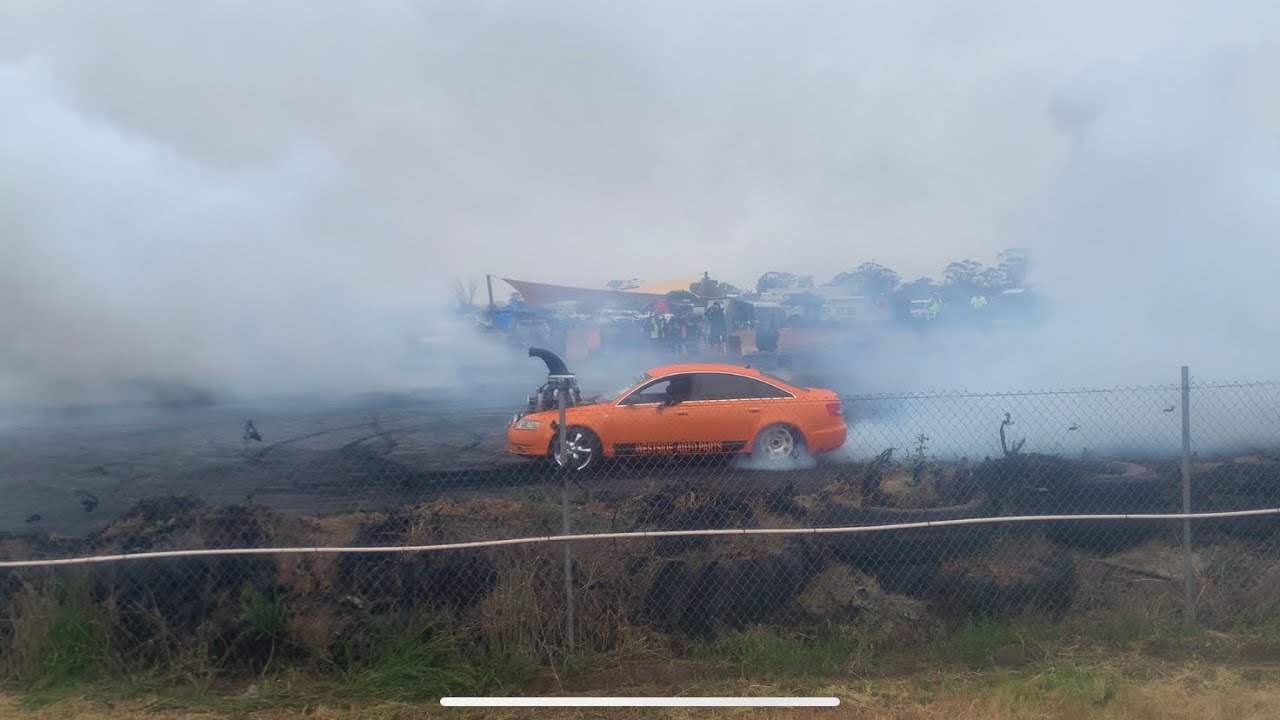Dual turbo supercharged Audi rips the best burnout of the Wagin 2022 competition