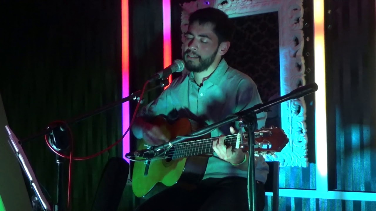 Cristóbal Briceño - Aunque Todo Salió Mal (Bourbon 879, Quilpué - 01.02.2018)