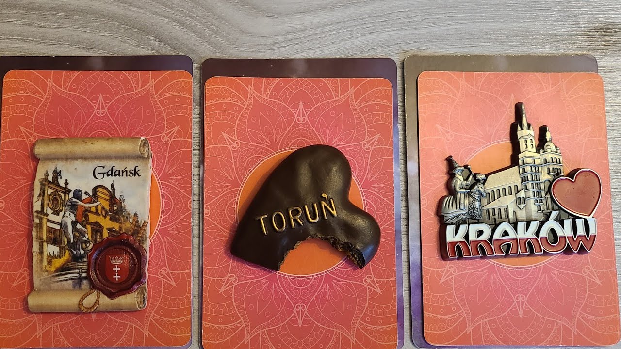 🪻🌼Jaką przyszłość odkrywają karty dla Ciebie? 🌷 🌼 #tarot 