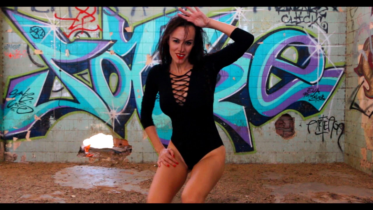 Afrika Move - Bailamos Rumba (Prod J.Orleans) Official Video
