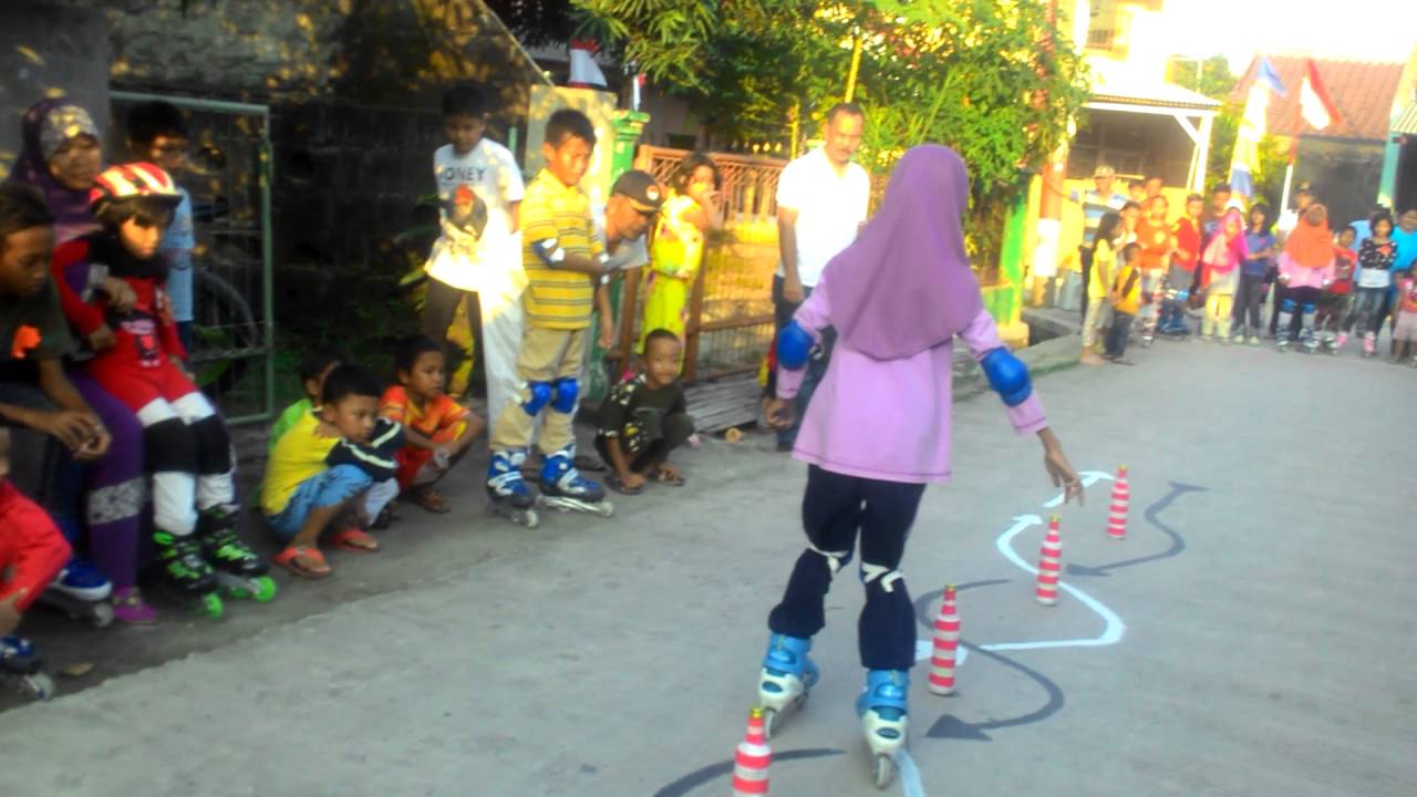 Lomba Sepatu Roda Graha Prima RT02/016 HUT RI -71