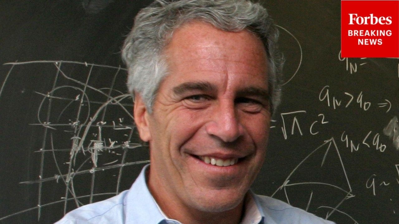 Forbes Reporter Breaks Down Emails Between One Of Robert Kraft's Lawyers And Epstein