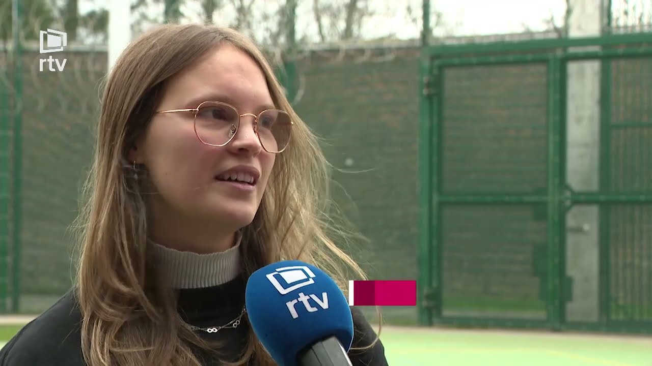 Leerlingen Defensie en Veiligheid op kijkstage in gevangenis Mechelen  RTV