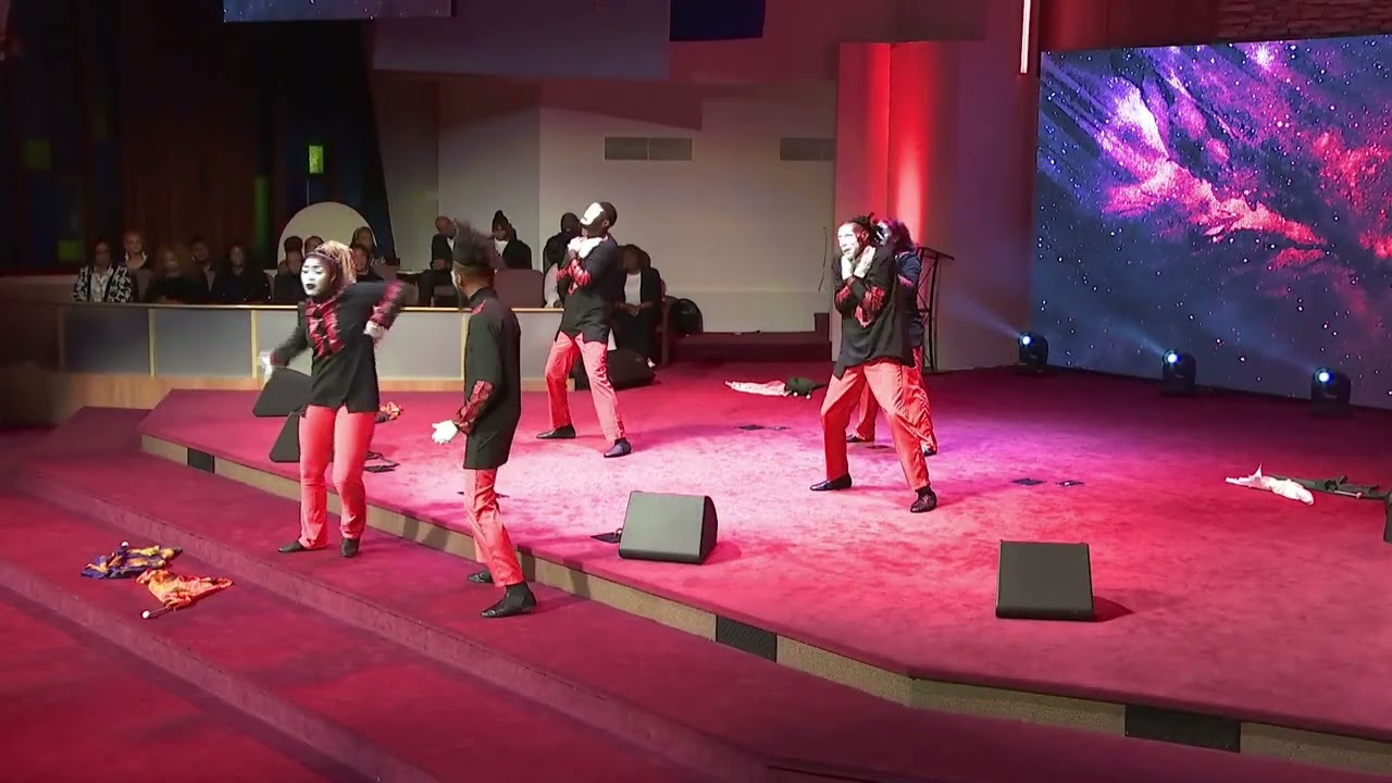 Word of Faith Love Center Watch Night - Mimes