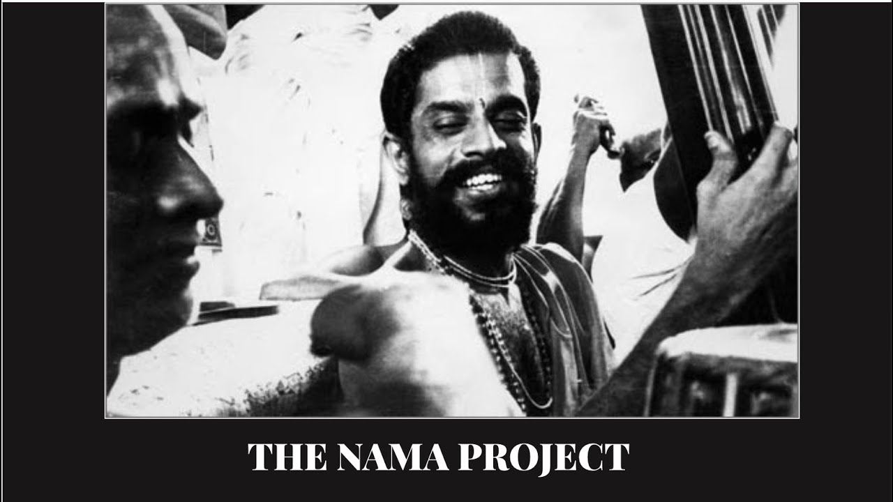 Rare video of Swami Haridhos Giri (Guruji) playing the Khol