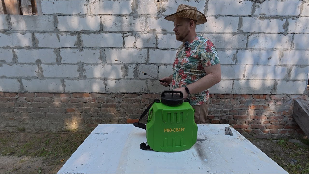 Огляд акумуляторного обприскувача Procraft AS8. Приїхали в село — дощ не завадив!