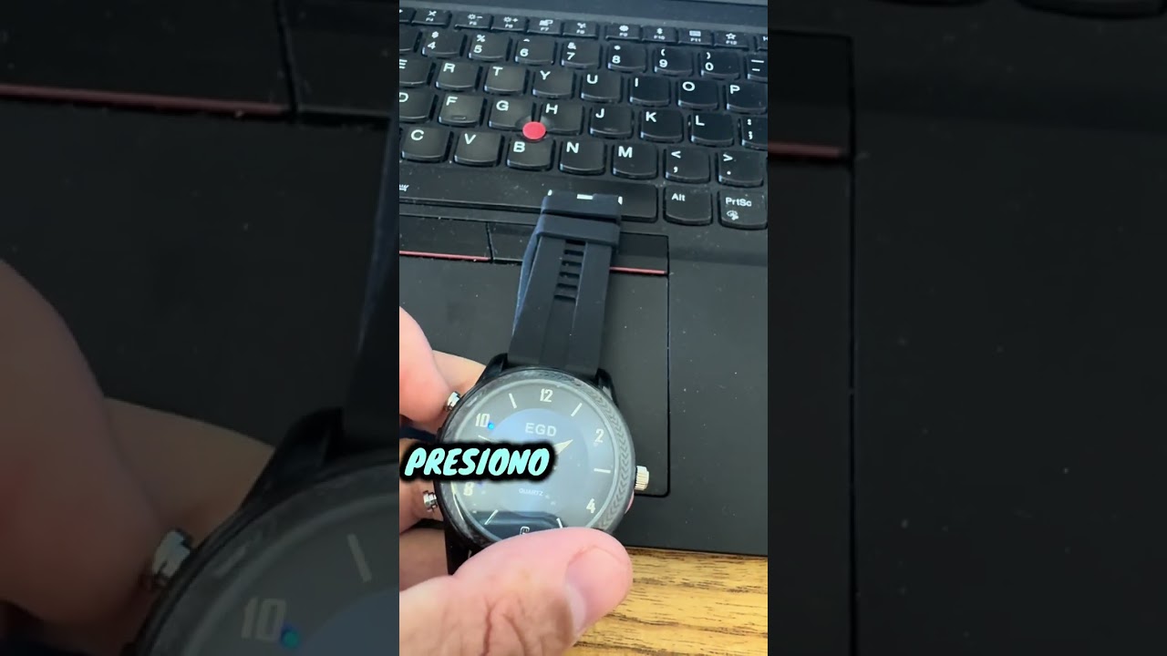 Reloj EGD con funciones de reproducción de audio y grabación espia. 