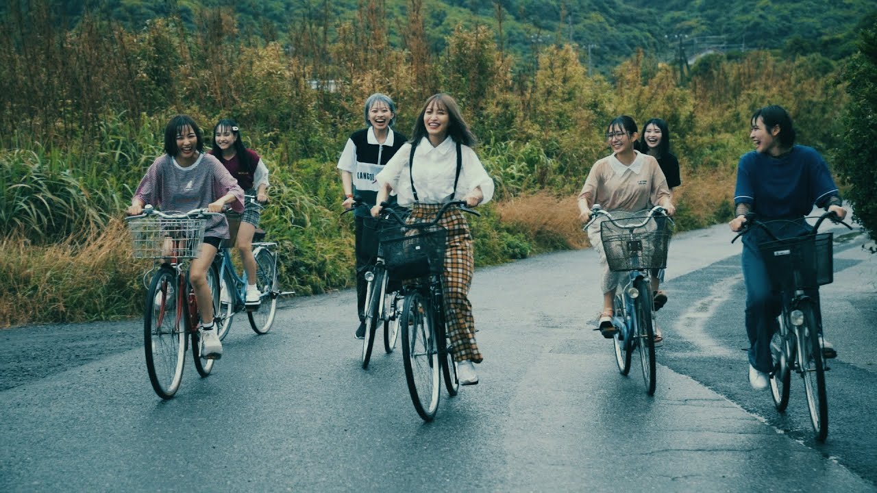 Pimm's「Like a Sunflower」Music Video