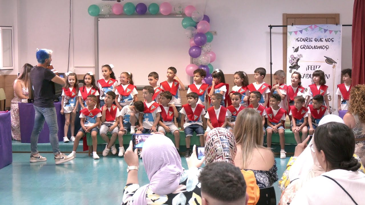 El CEIP Ramón y Cajal gradúa a los pequeños de Infantil