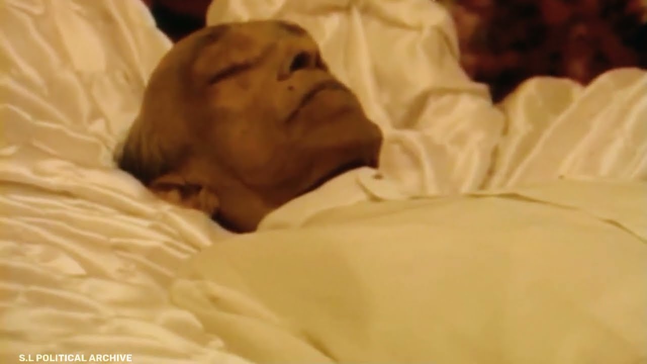 Funeral of former President JR Jayawardena. #jrjayawardene #1996  #politics #srilanka #unp