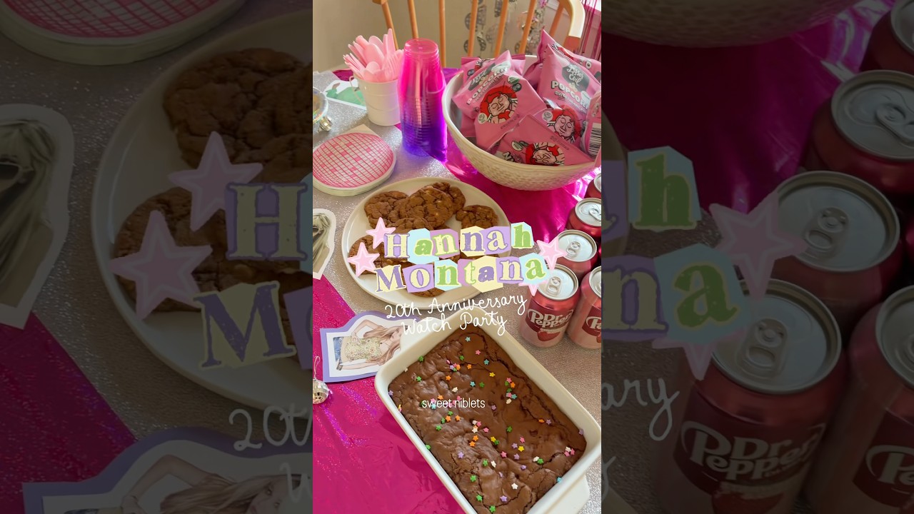 I threw a Hannah Montana watch party and YOU are invited 💜🎸✨