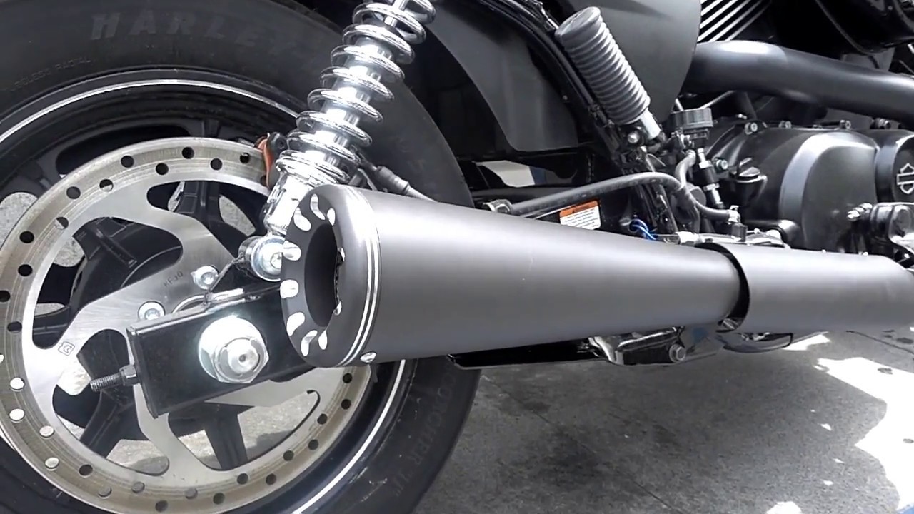 Danmoto Highwayman Installation on Harley Davidson Street 500/750 + Soundclip