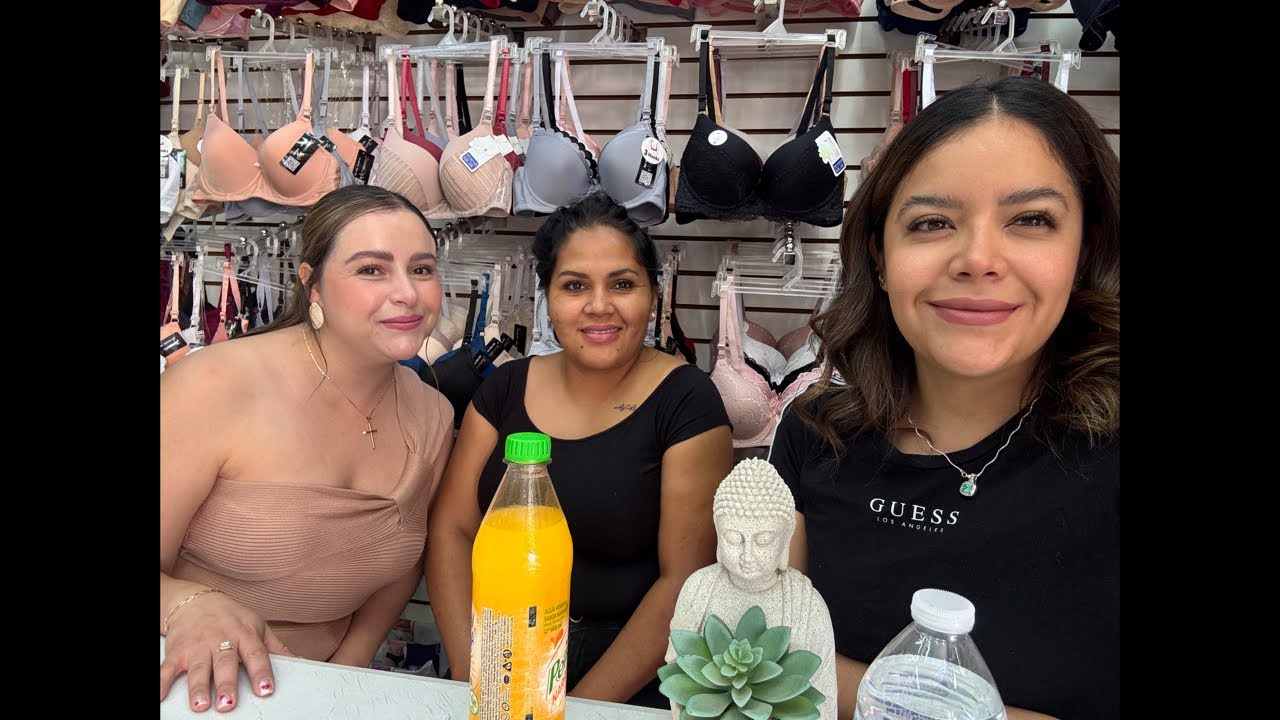 Brenda ya lista para el podcasts￼