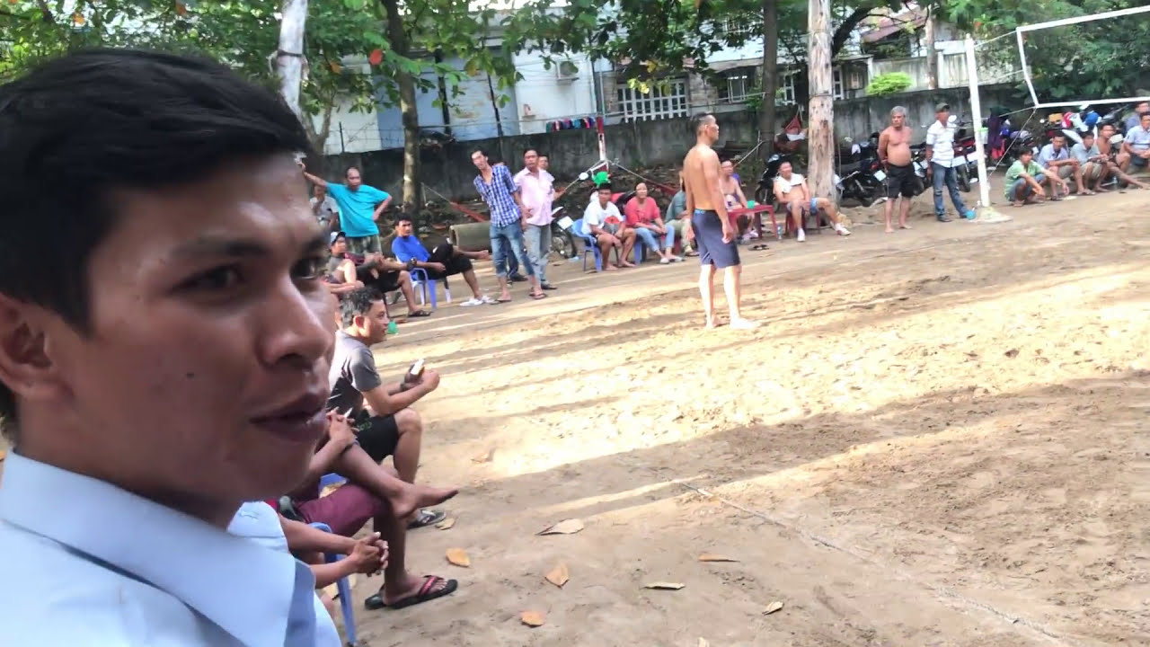 Bóng chuyền độ Campuchia vs Việt Nam sân cầu tre