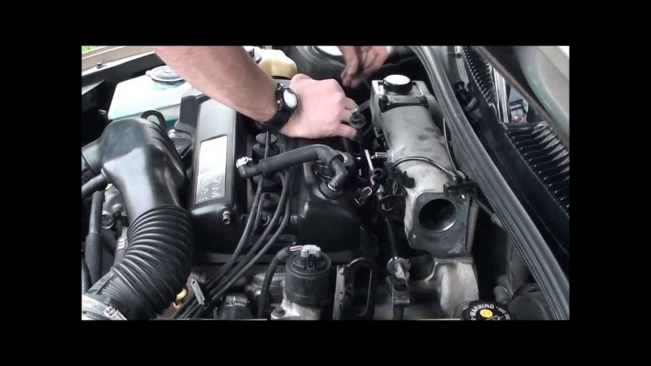 2nd Generation Saturn SL2 Fuel Injector Removal