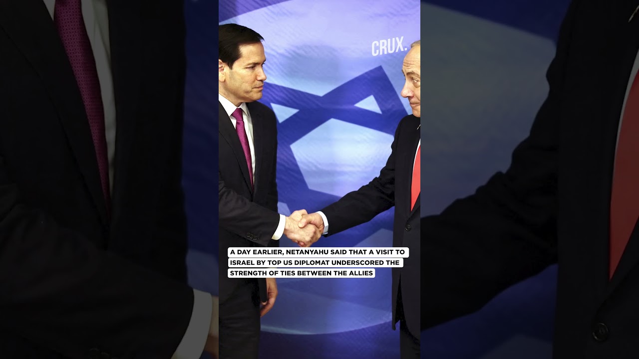 Netanyahu, US Ambassador Huckabee Light Hanukkah Candles At Western Wall