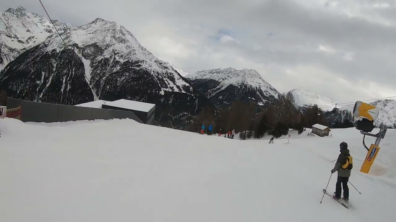 Skiing Giggijoch Sölden, January 2024