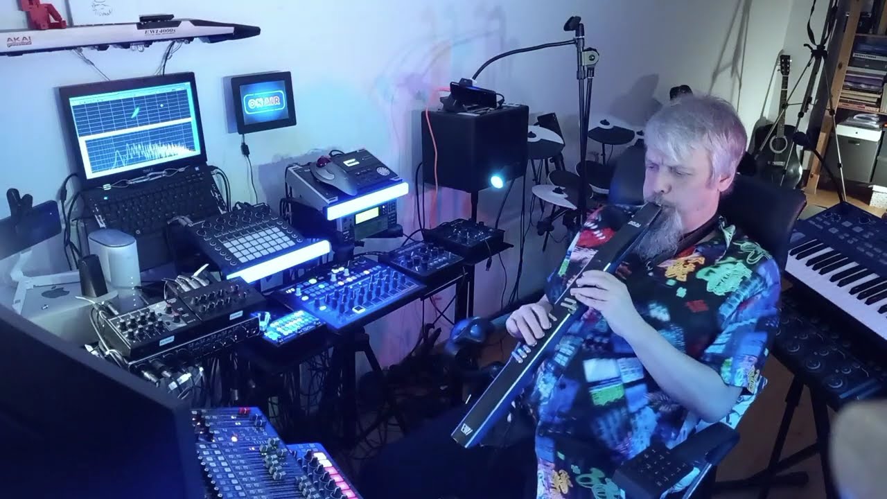 Waldemar Gołębski - Silver Night - EWI improvisation