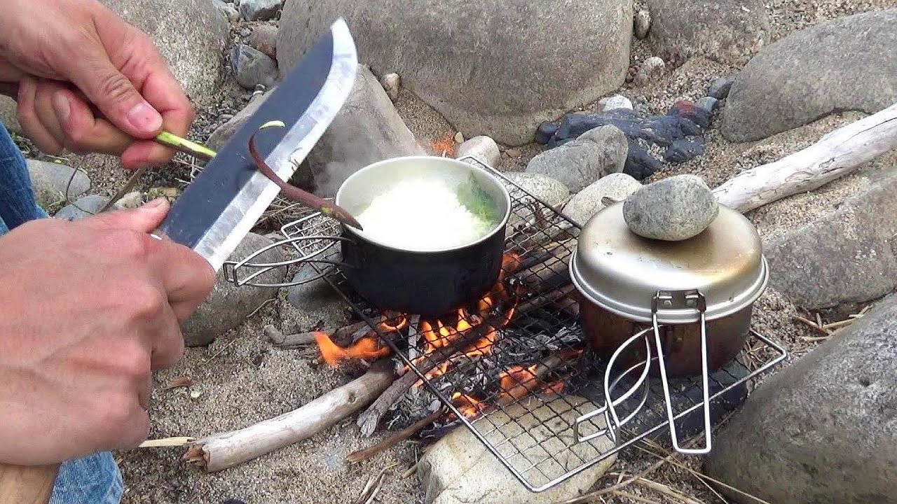 早春の野草採りと焚き火ラーメン