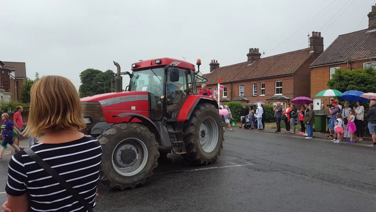 Dereham Carnival Parade 16/07/17