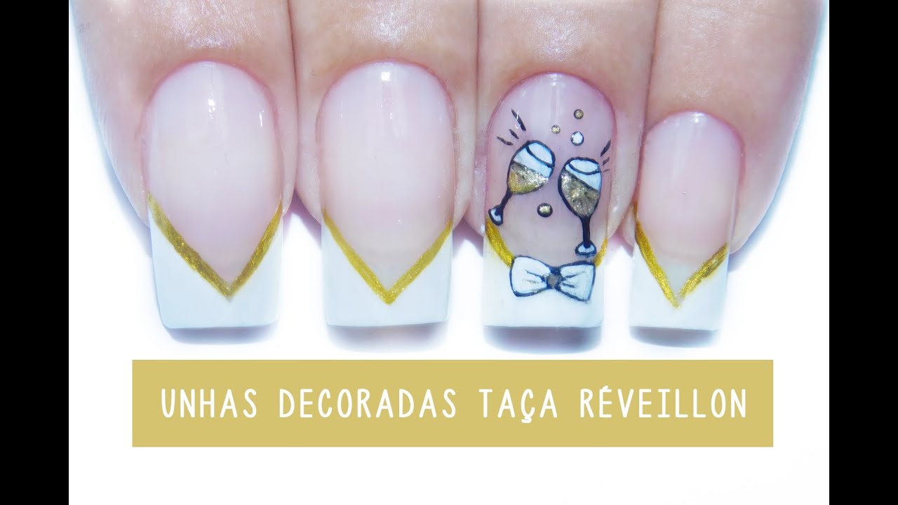 Unhas Decoradas de lacinho e Taça Réveillon