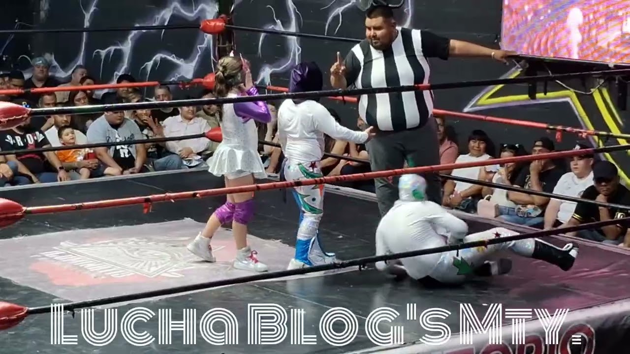 LUCHA EXHIBICIÓN NIÑOS H PRODUCCIONES RISAS CLOWN I y MINI RINO Vs IVA QUEEN y RISAS CLOWN II