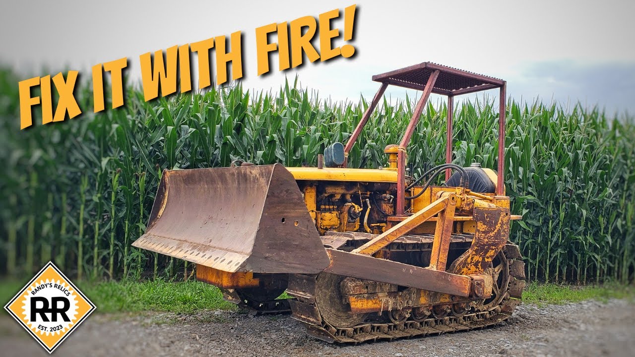 CATERPILLAR D2 Maintenance, Blade Repairs & Pushing Dirt/Trees