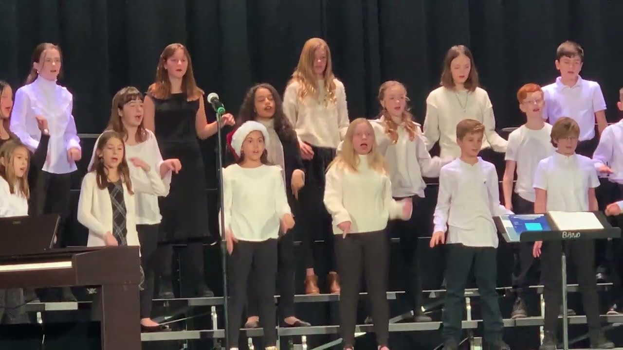 Here Comes the Snow - Collingswood Middle School 6th Grade Choir 2022
