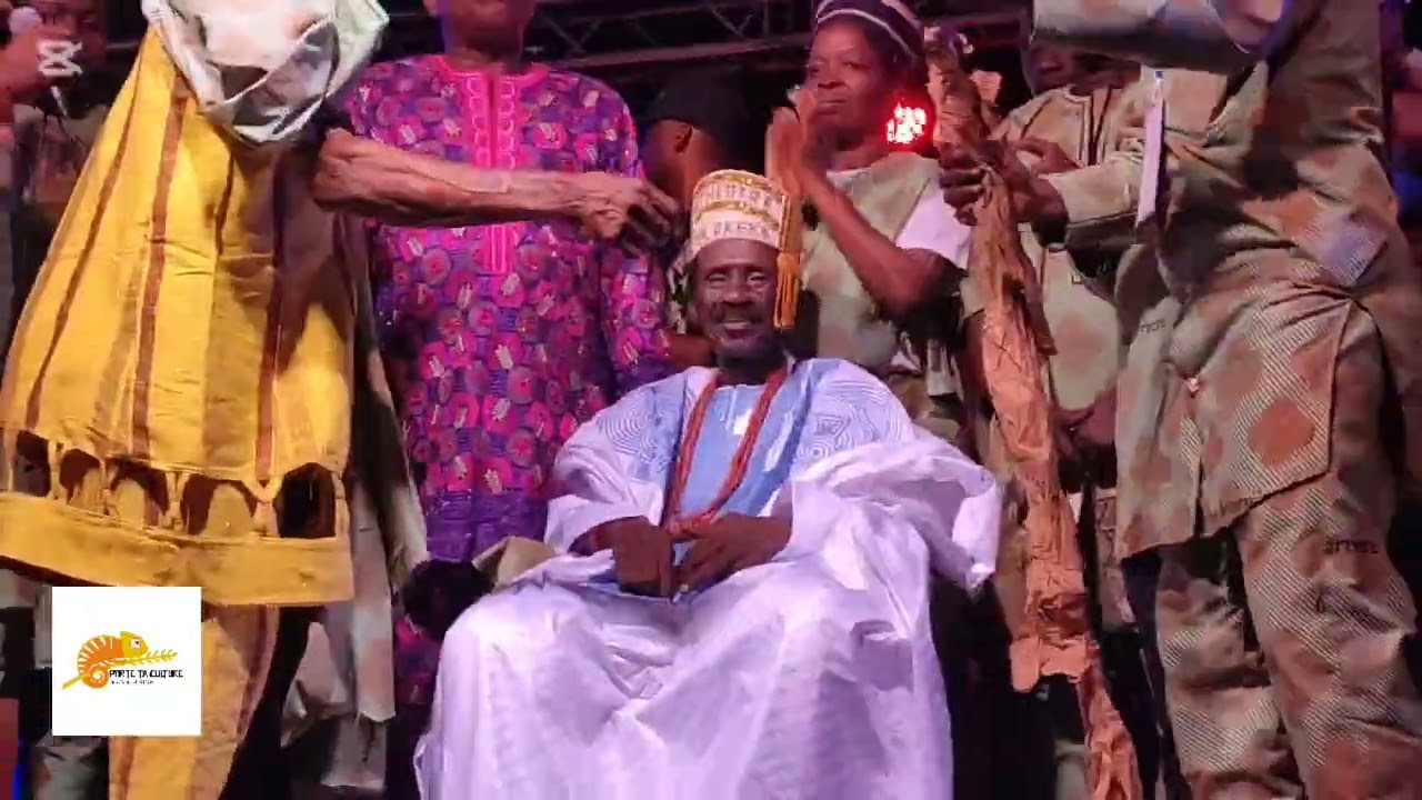 Bénin : Mister Okéké couronné roi du théâtre par ses pairs 