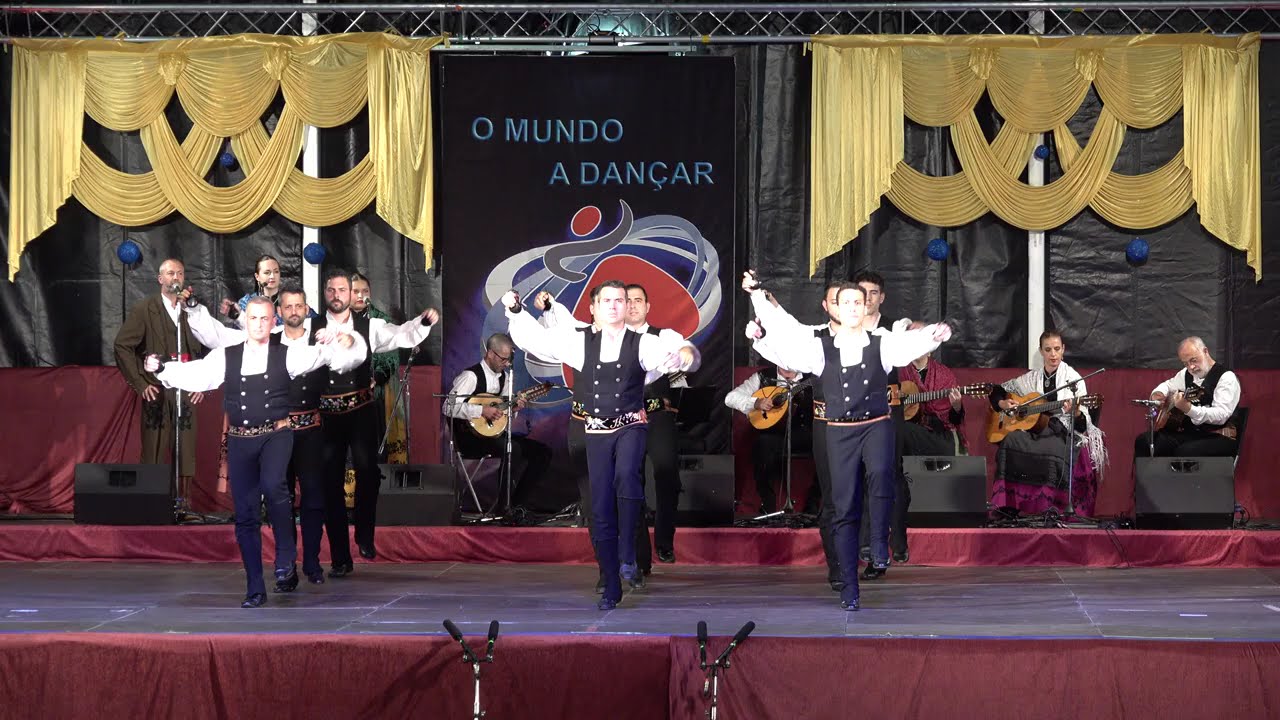 Spanish - La Mancha folk dance: Seguidillas de Membrilla & Danza del Corpus
