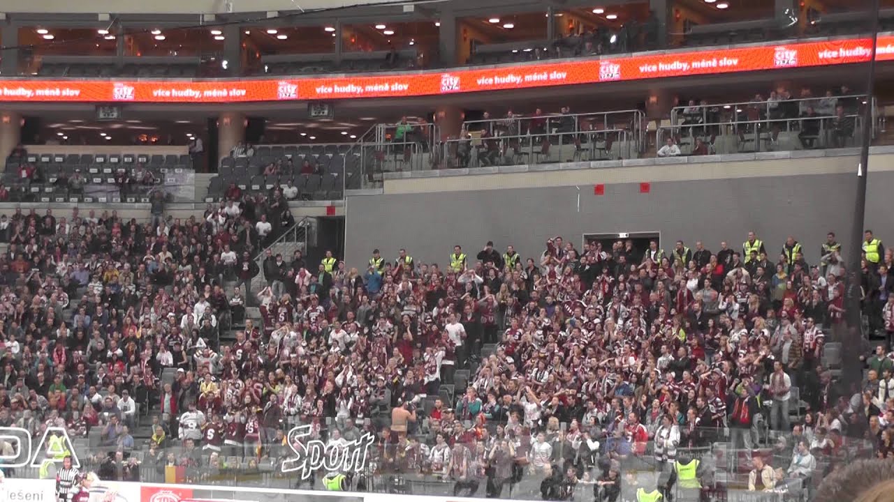 Bitva o tribuny: HC Slavia Praha - HC Sparta Praha